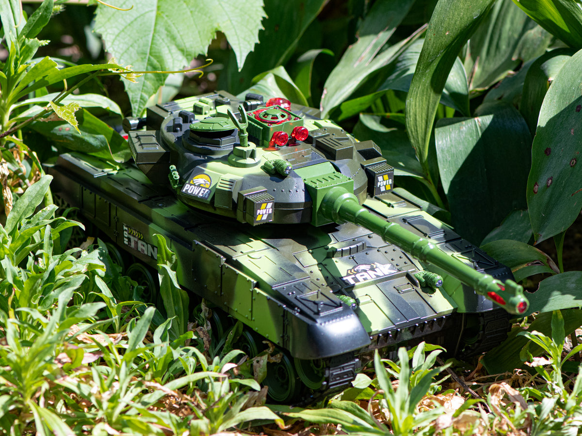 Tālvadības tanks 9993, 2,4 GHz, meža kamuflāža | EcoToys