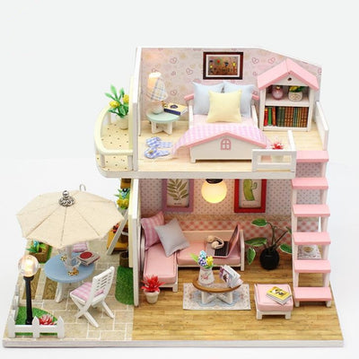 Leļļu namiņš DIY  RE