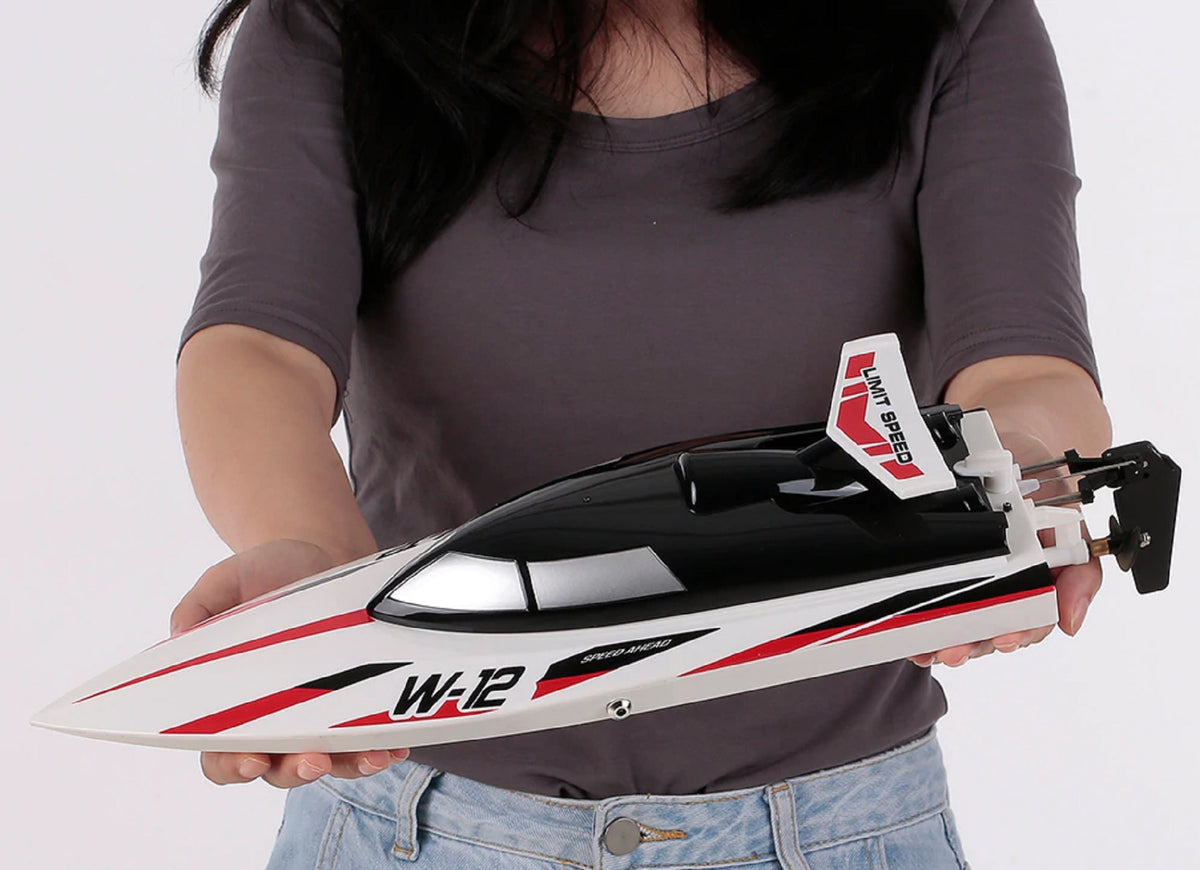 Tālvadības sacīkšu laiva WLtoys WL912, līdz 24 km/h | EcoToys