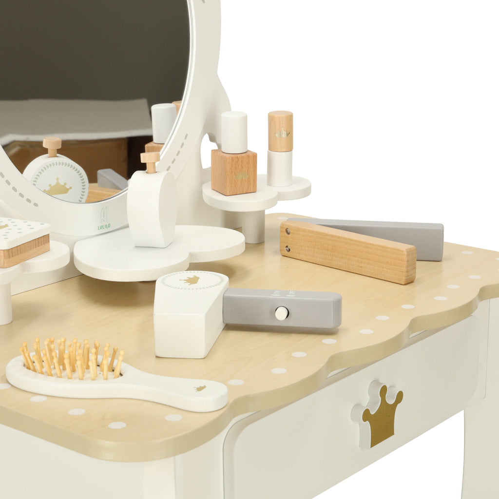 Bērnu koka tualetes galdiņš ar piederumiem balts | EcoToys